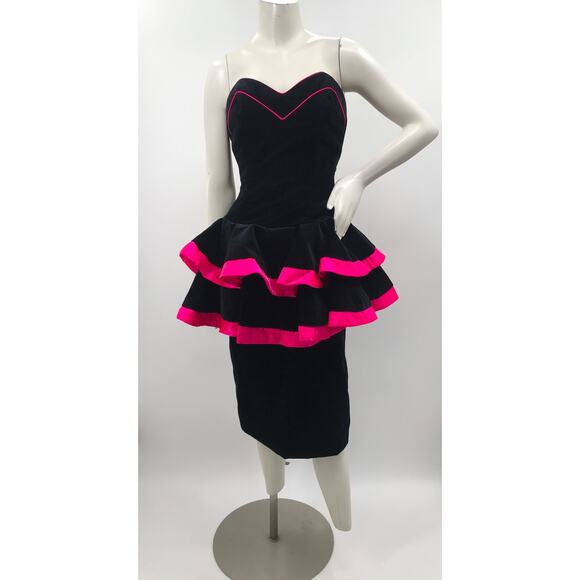 Barboglio Cristina Jan Black Velvet Pink Strapless Peplum Midi Dress 4 Vintage - Picture 1 of 11